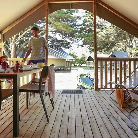 Domaine Residentiel De Plein Air Les Demoiselles Campsite Saint-Hilaire-de-Riez